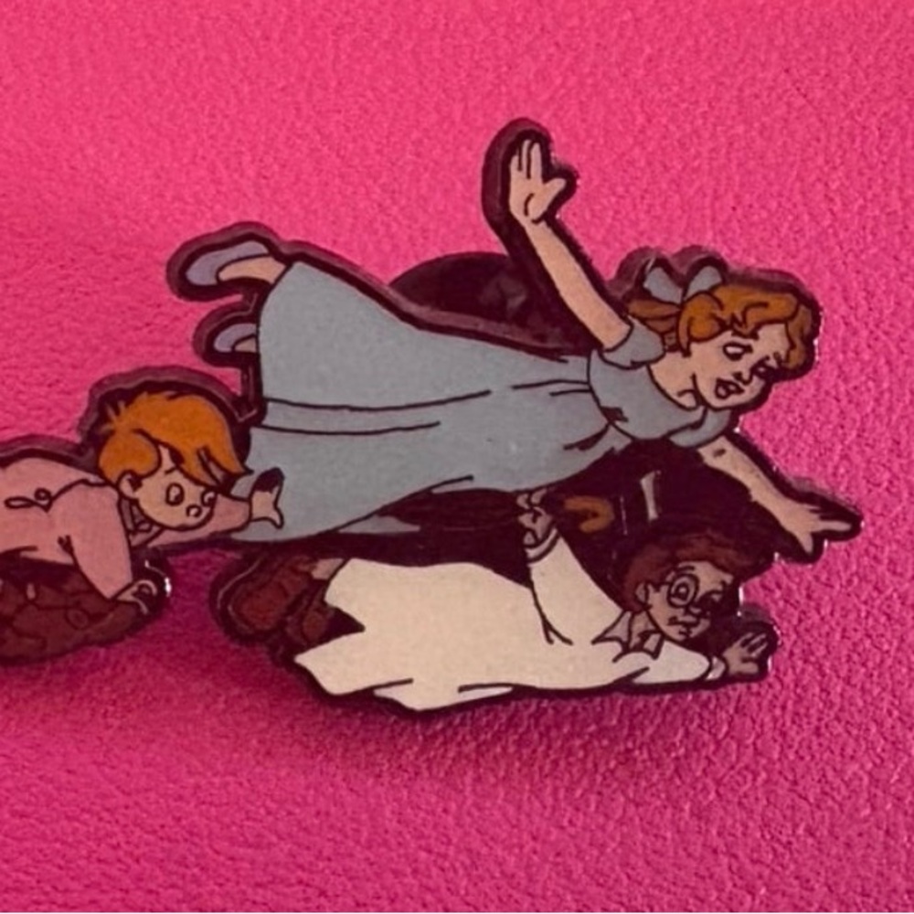 Wendy John Michael Peter Pan Siblings Disney Blind Box Exclusive Pin